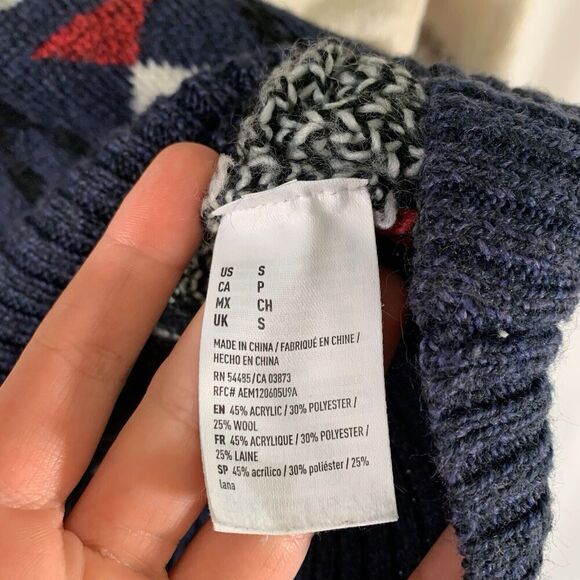 American Eagle Wool Blend Sweater Women's Small Aztec White Blue Knit Pullover - Picture 3 of 7
